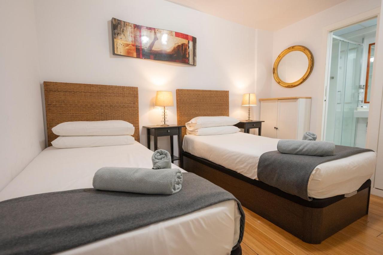 Apartamentos Huertas Madrid Exterior foto